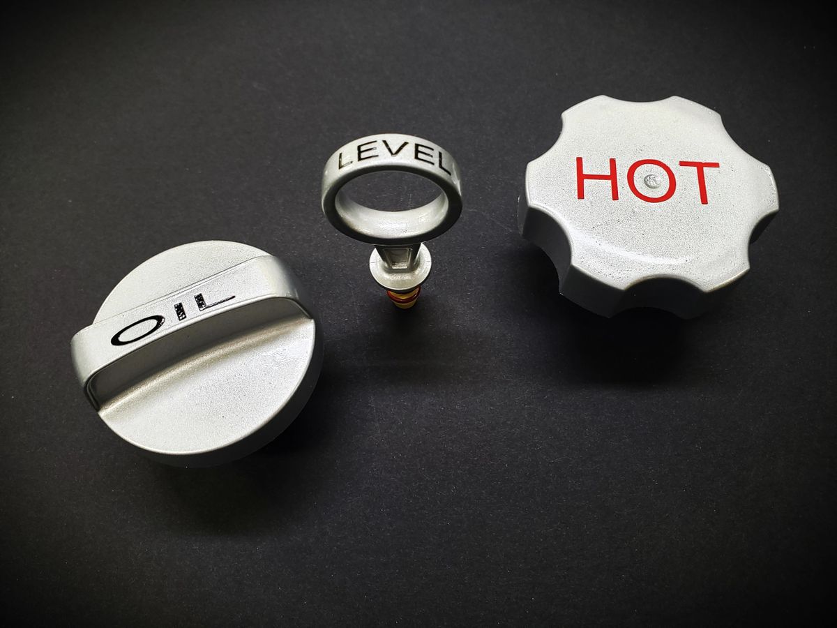 C7 Corvette Maintenance Cap Set Silver